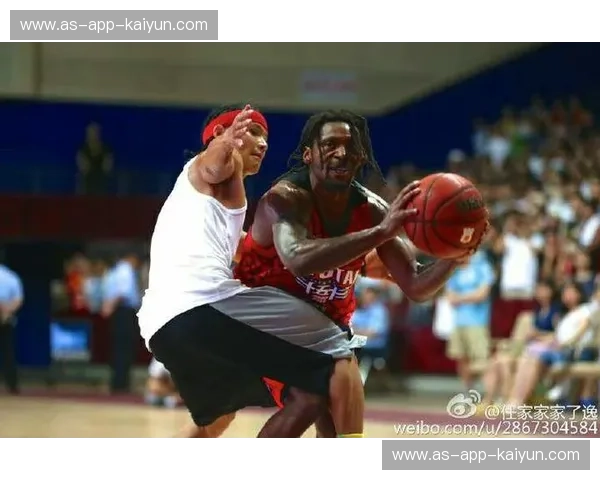 街头篮球的巅峰对决：吴悠的“中国风”与罗斯的“风城玫瑰”